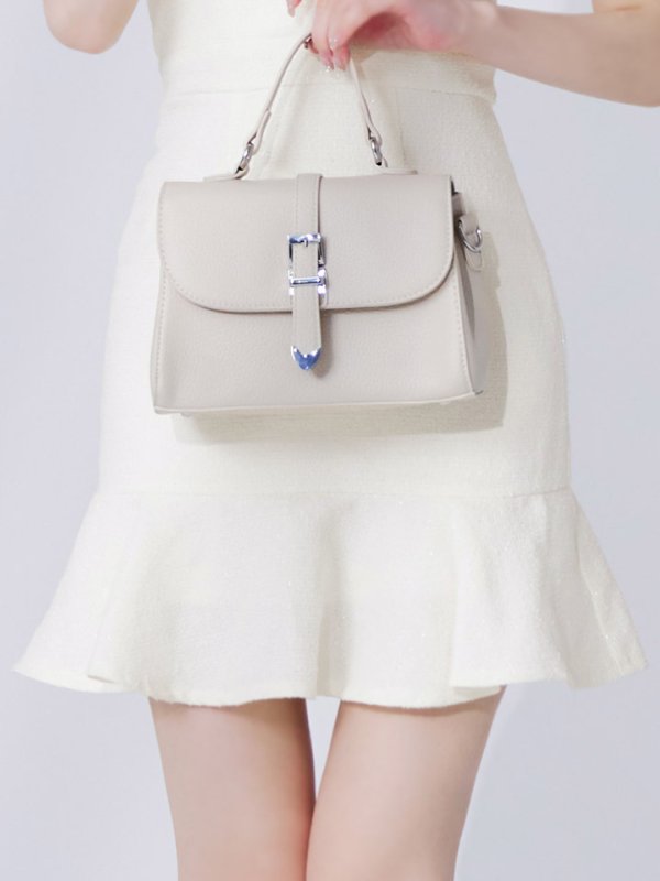 モデル：ゆめ　身長：160cm　着用サイズ：Sサイズ