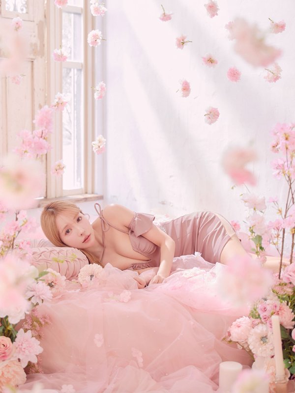 モデル:三上悠亜 身長:159cm 着用サイズ:Sサイズ