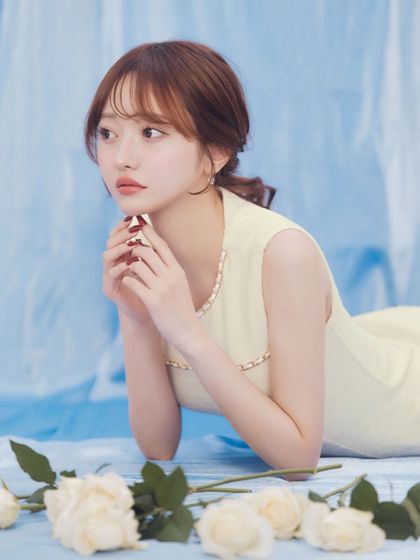 モデル:羽澄まり 身長:158cm 着用サイズ:Sサイズ