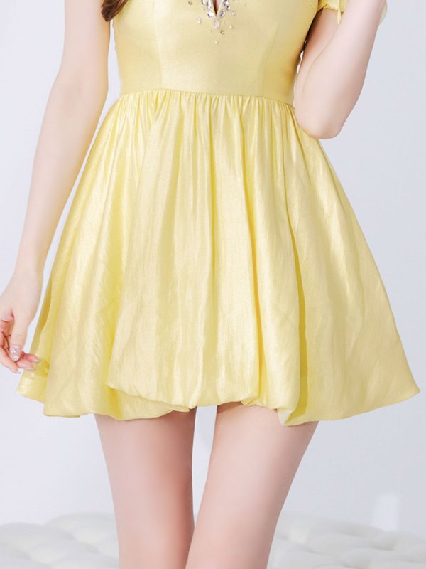 モデル：ゆめ　身長：160cm　着用サイズ：Sサイズ