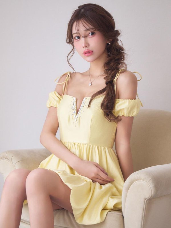 モデル：るりぴ　身長：165cm　着用サイズ：Sサイズ