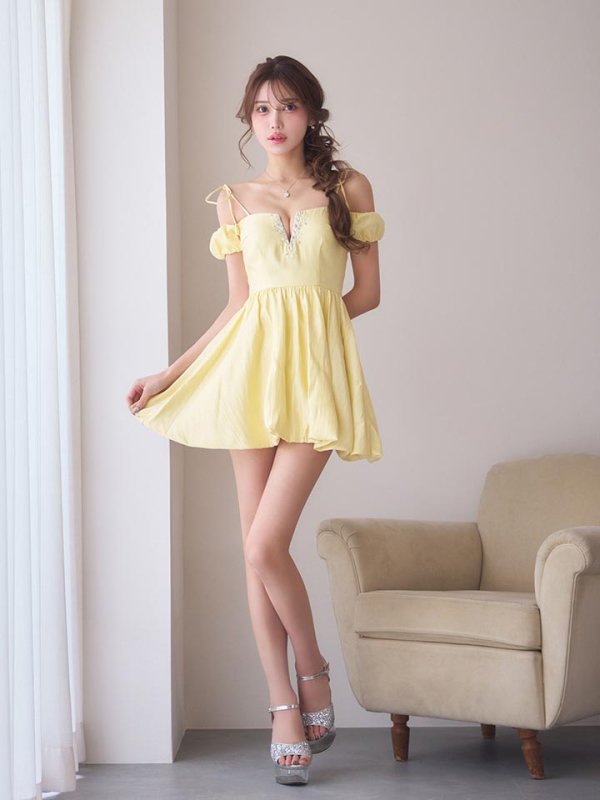 モデル：るりぴ　身長：165cm　着用サイズ：Sサイズ