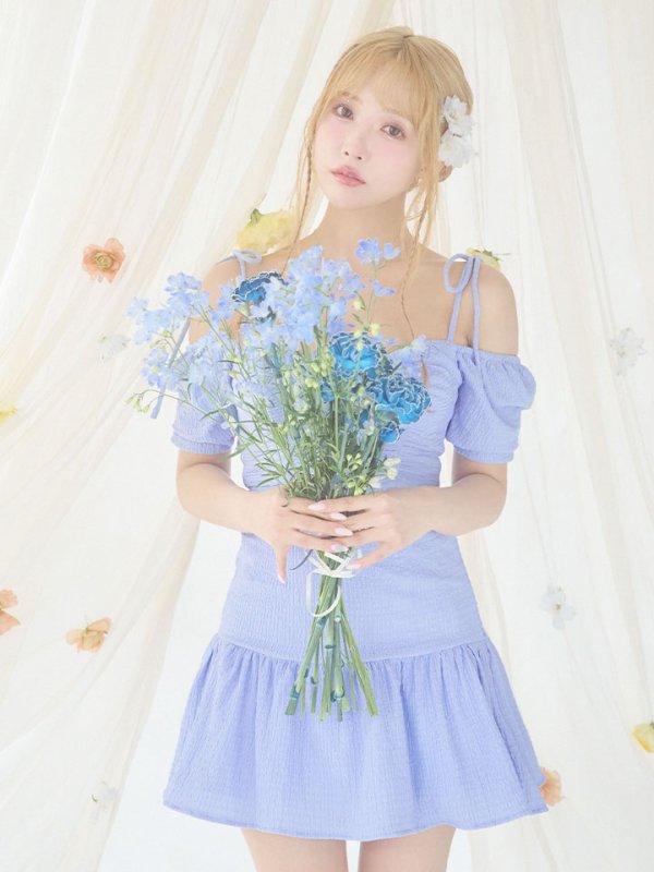 モデル:三上悠亜 身長:159cm 着用サイズ:Sサイズ