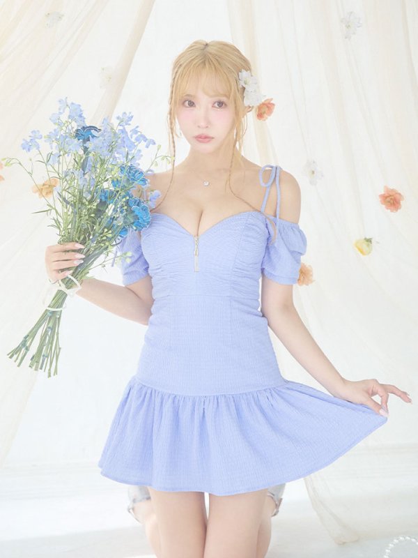 モデル:三上悠亜 身長:159cm 着用サイズ:Sサイズ