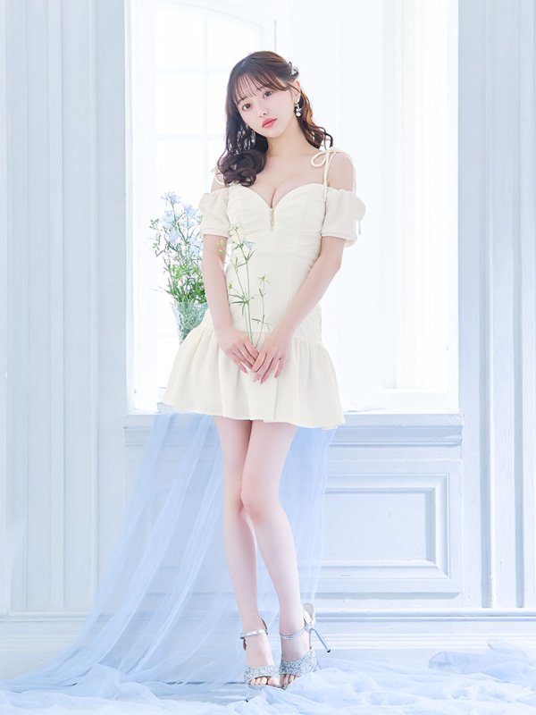 モデル:羽澄まり 身長:158cm 着用サイズ:Sサイズ