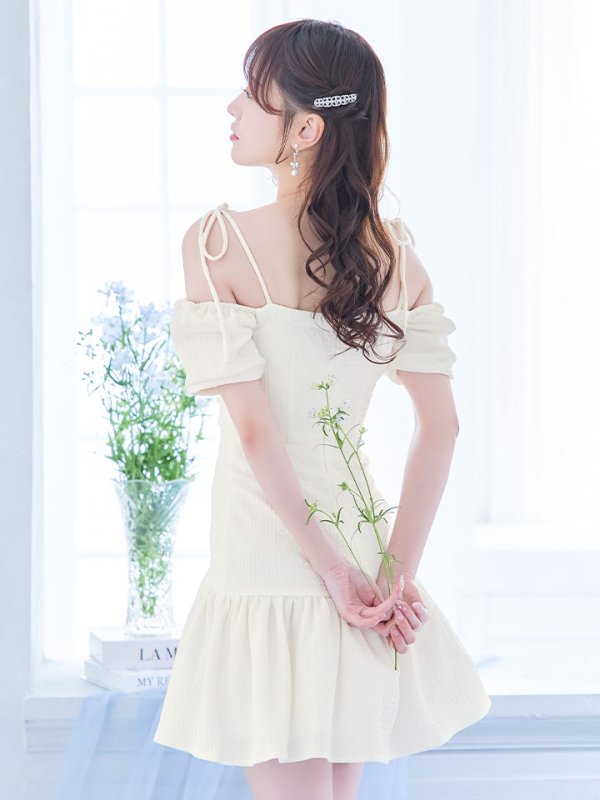 モデル:羽澄まり 身長:158cm 着用サイズ:Sサイズ