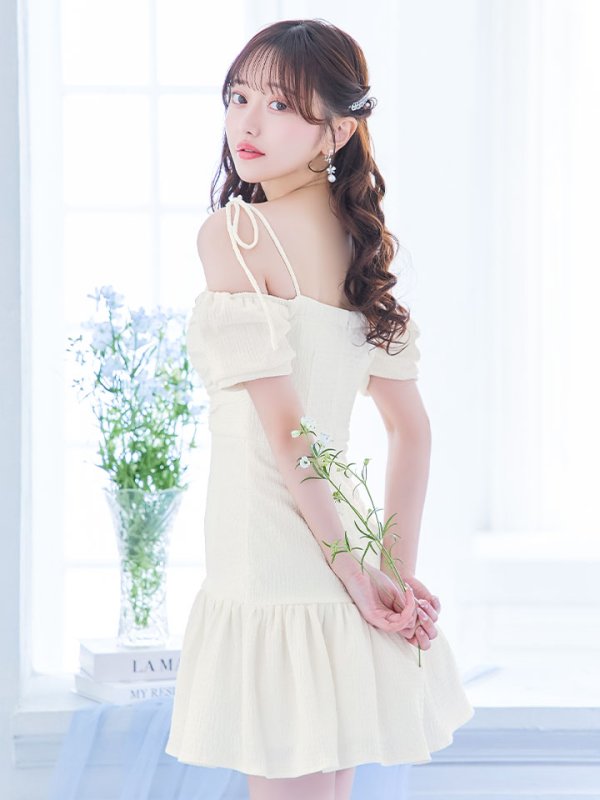 モデル:羽澄まり 身長:158cm 着用サイズ:Sサイズ