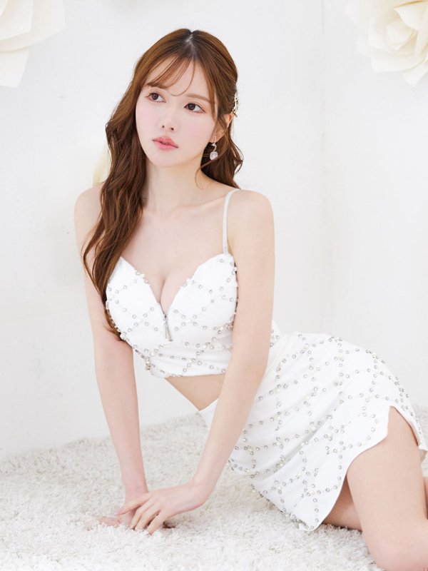 モデル：ゆめ　身長：160cm　着用サイズ：Sサイズ