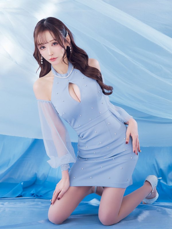 モデル:真優川咲 身長:159cm 着用サイズ:Sサイズ