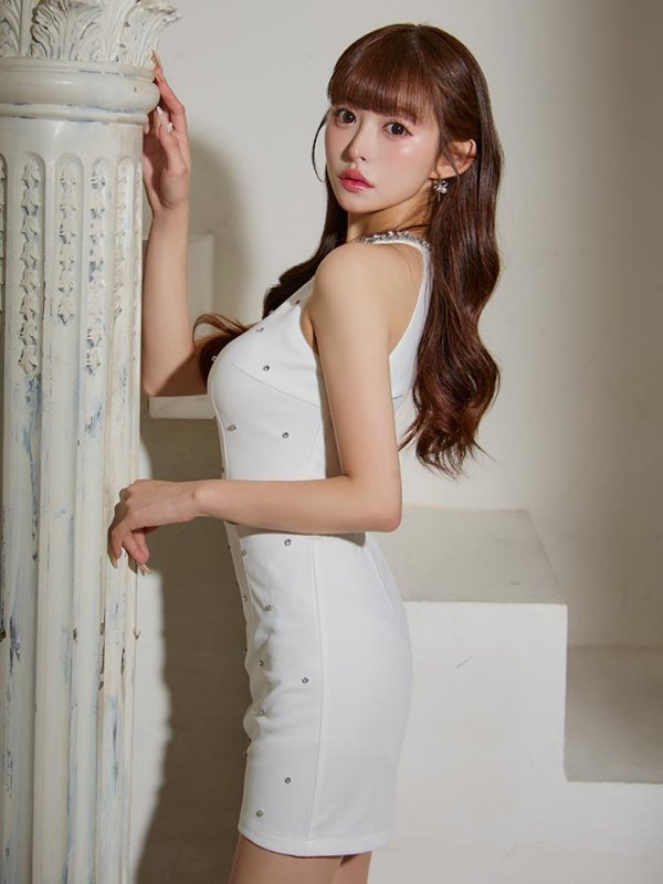 モデル：かるあ　身長：156cm　着用サイズ：Sサイズ