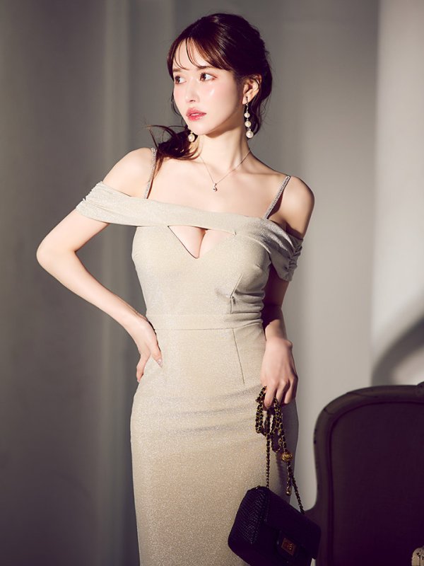 モデル：ゆめ　身長：160cm　着用サイズ：Sサイズ