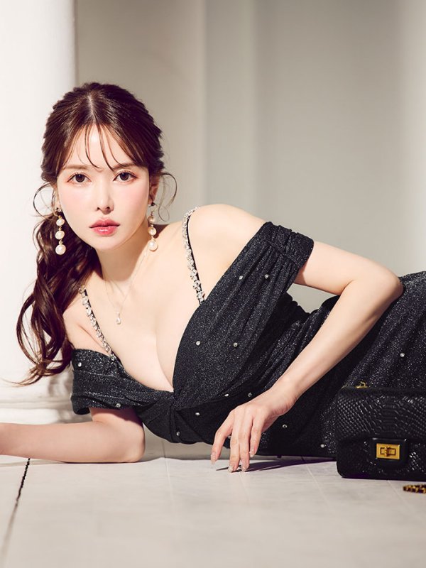 モデル:ゆめ 身長:160cm 着用サイズ:Sサイズ