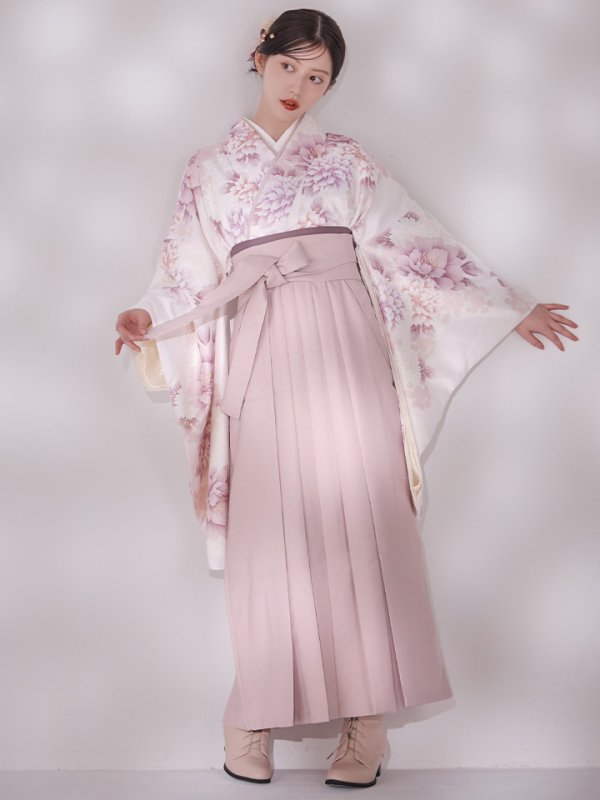 画像1: 【予約商品 / 1月中旬発送予定】ピンク牡丹×菊 ペールピンク二尺袖着物【卒業袴３点セット 二尺袖着物/帯/袴】 (1)