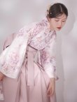 画像5: 【予約商品 / 1月中旬発送予定】ピンク牡丹×菊 ペールピンク二尺袖着物【卒業袴３点セット 二尺袖着物/帯/袴】 (5)