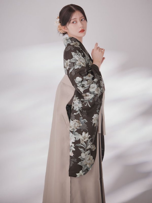 モデル:中野恵那 身長:157cm　着用サイズ:Mサイズ