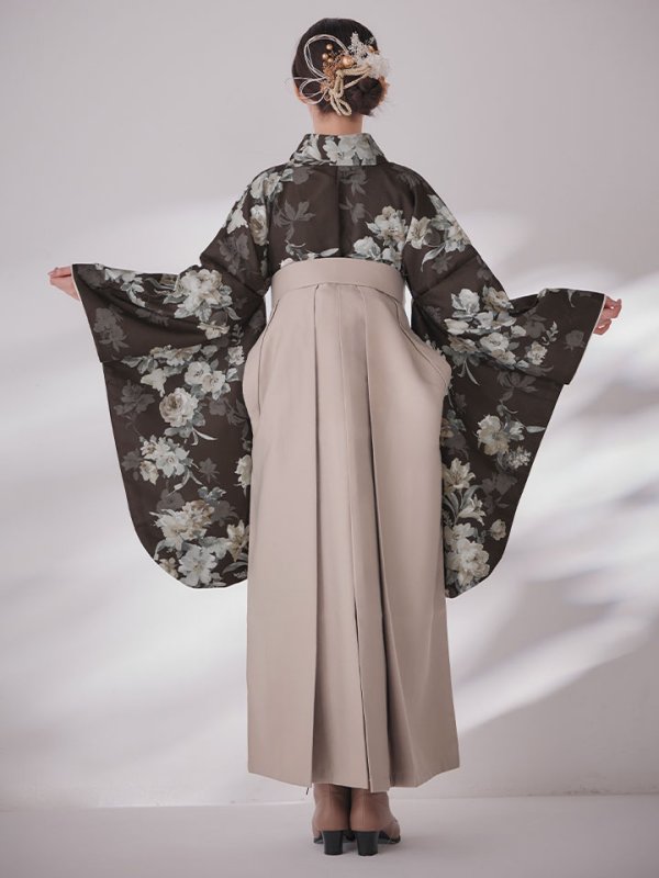 モデル:中野恵那 身長:157cm　着用サイズ:Mサイズ