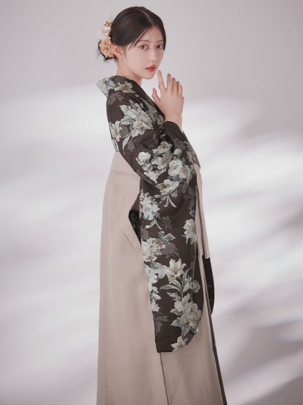 モデル:中野恵那 身長:157cm　着用サイズ:Mサイズ