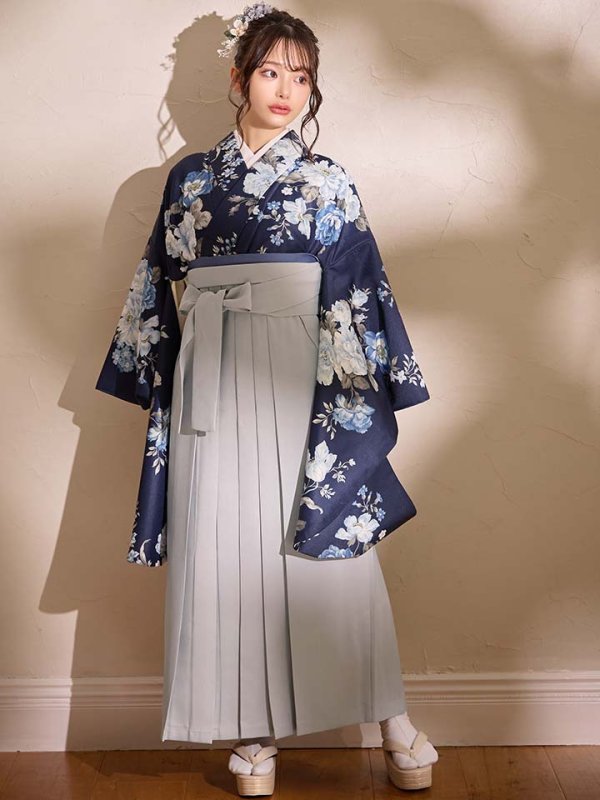 画像3: 【即日発送】青フラワーブーケ ブルー二尺袖着物【卒業袴３点セット 二尺袖着物/帯/袴】[FB01] (3)