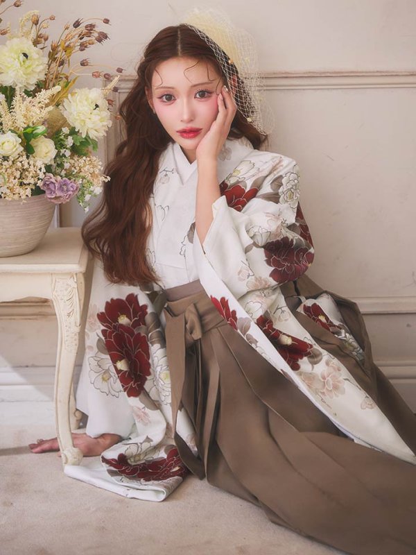 モデル:明日花キララ 身長:162cm　着用サイズ:Mサイズ