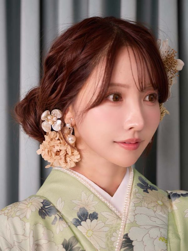 モデル:三上悠亜 身長:158cm　着用サイズ:Mサイズ