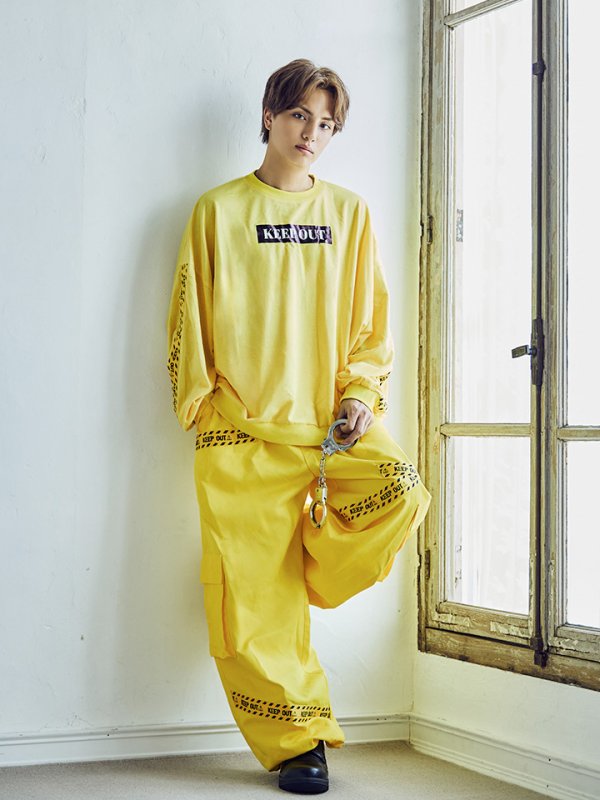 画像4: 【SALE!!】【ハロウィン】 KEEPOUTトレーナーセット 【コスプレ2点セット】【XXLサイズ/1カラー】(HC206-SV)[OF01] (4)