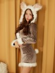 ブラウン　モデル：三上悠亜　身長：159cm　着用サイズ：Sサイズ