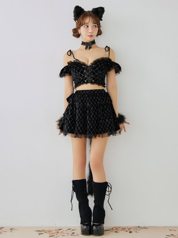 モデル：三上悠亜 身長：159cm　着用サイズ：Sサイズ