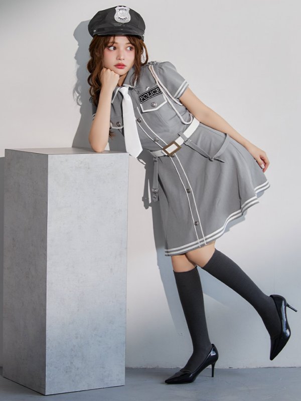 モデル：吉木千沙都 身長：158cm　着用サイズ：Sサイズ