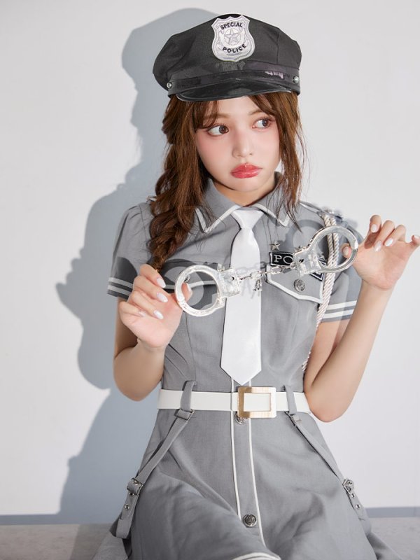 モデル：吉木千沙都 身長：158cm　着用サイズ：Sサイズ