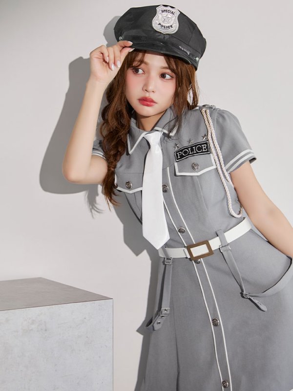 モデル：吉木千沙都 身長：158cm　着用サイズ：Sサイズ