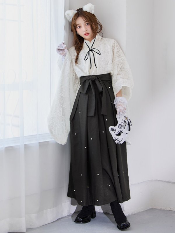 モデル：吉木千沙都 身長：158cm　着用サイズ：Fサイズ