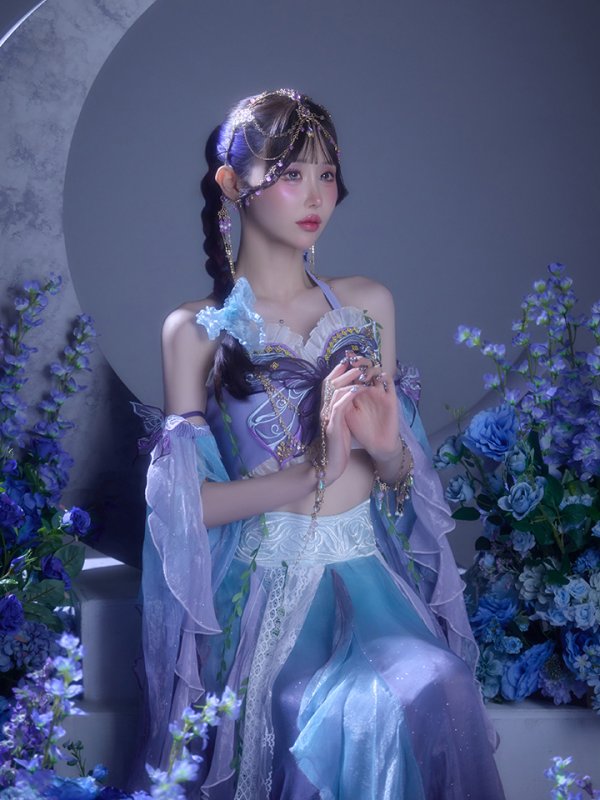モデル：ゆりにゃ 身長：162cm 着用サイズ：Fサイズ