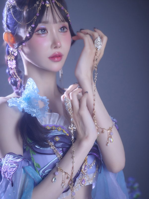 モデル：ゆりにゃ 身長：162cm 着用サイズ：Fサイズ