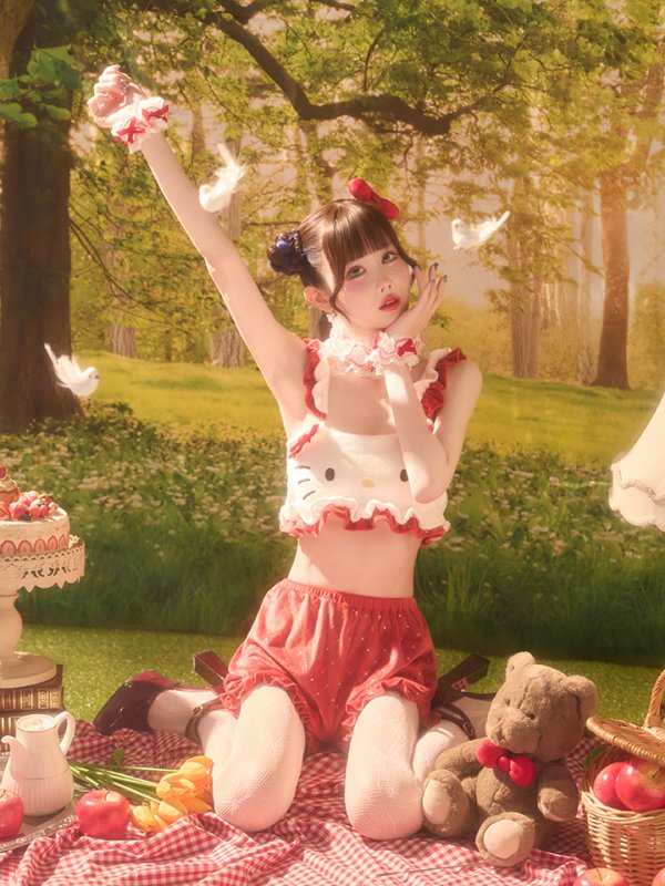 モデル：ゆりにゃ 身長162cm　着用サイズ：Sサイズ