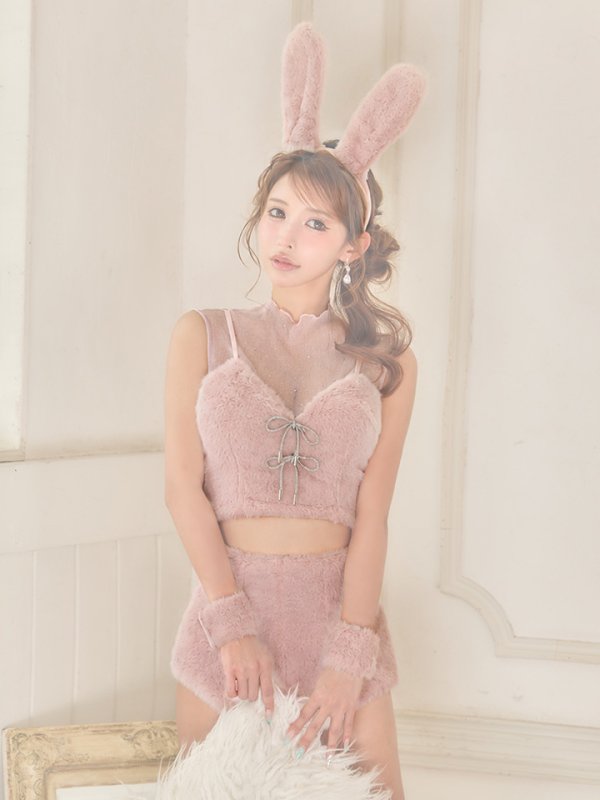 ピンク　モデル：三上悠亜　身長：159cm　着用サイズ：Sサイズ