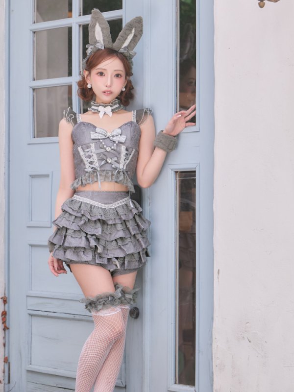 画像16: 【即日発送】【送料無料！】【ハロウィン】ティアードフリルバニーガールセットアップコスプレ【コスプレ7点SET】【XS-Mサイズ】[OF03]るい着用 (16)