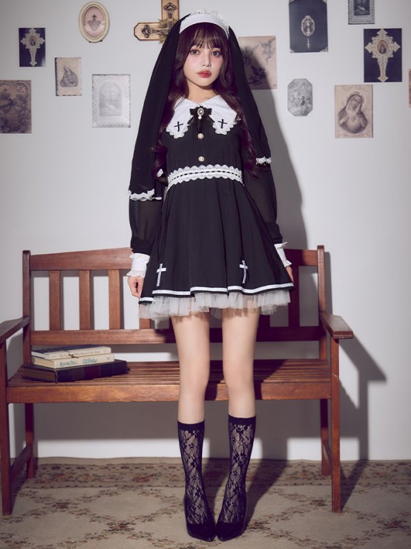 モデル：吉木千沙都（ちぃぽぽ）身長：158cm　着用サイズ：Sサイズ