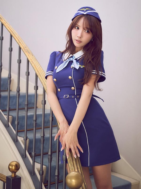 モデル：三上悠亜　身長：159cm　着用サイズ:Sサイズ
