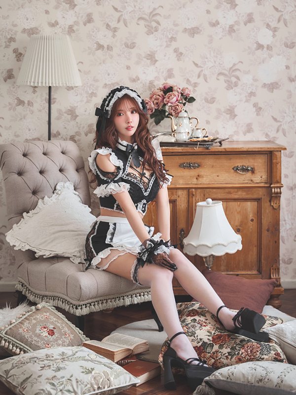 画像15: 【送料無料！】【ハロウィン】リボンヘッドレースアップゴシックメイドコスプレ【コスプレ5点SET】【XS-Lサイズ】【予約/10月上旬発送予定】[OF03]三上悠亜着用 (15)
