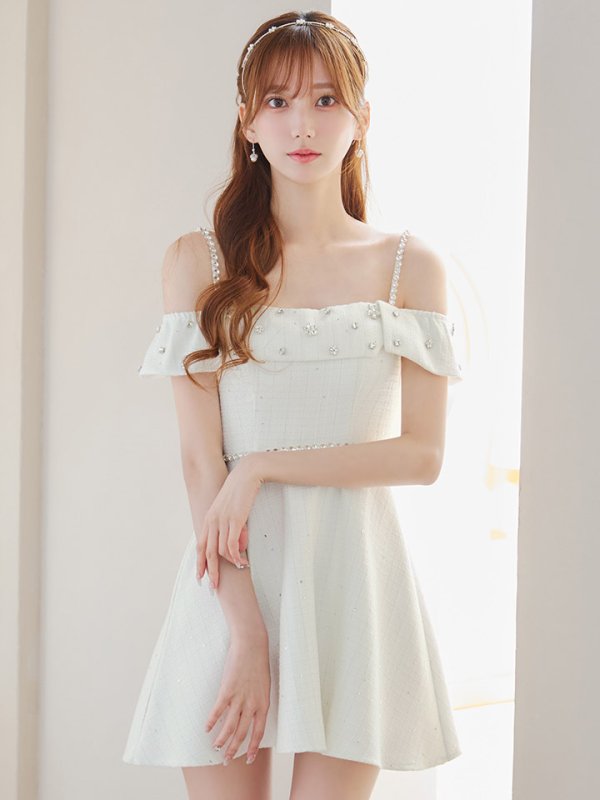 モデル:あすか　身長:170cm　着用サイズ:Sサイズ