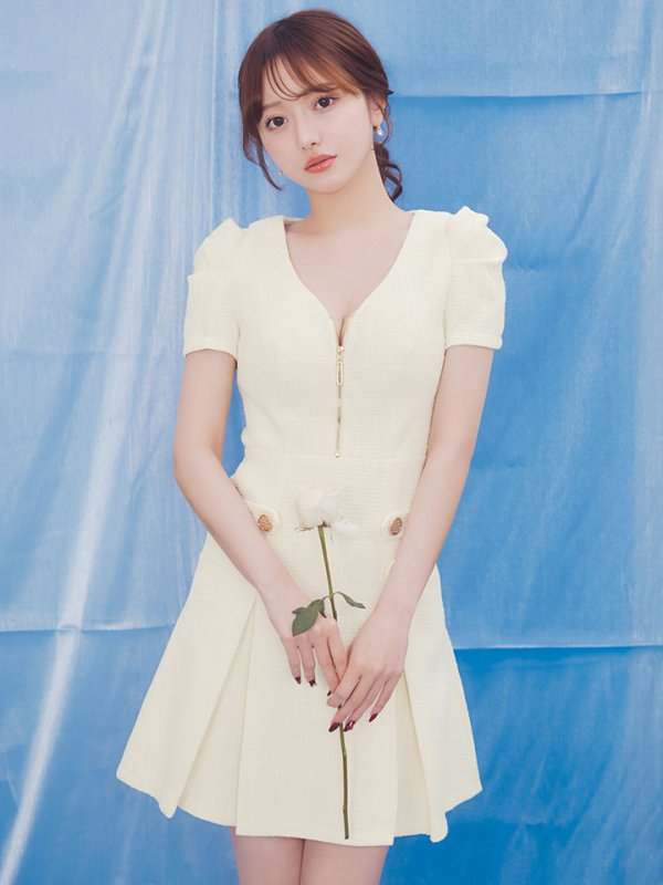 モデル:羽澄まり 身長:158cm 着用サイズ:Sサイズ