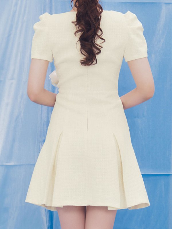 モデル:羽澄まり 身長:158cm 着用サイズ:Sサイズ