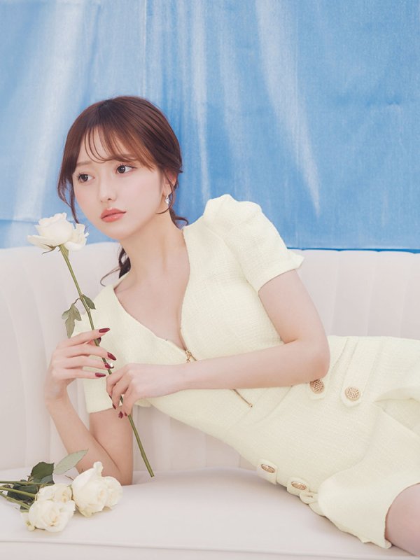 モデル:羽澄まり 身長:158cm 着用サイズ:Sサイズ