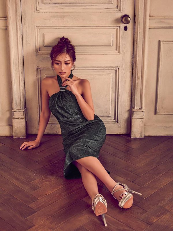 モデル：カレン　身長：153cm　着用サイズ：Sサイズ