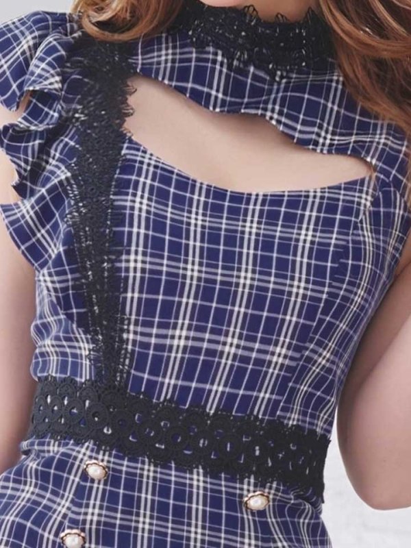 モデル：真優川咲　身長：159cm　着用サイズ：Sサイズ