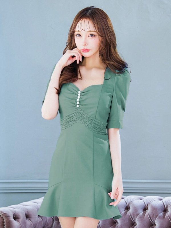 モデル：真優川咲　身長：159cm　着用サイズ：Sサイズ