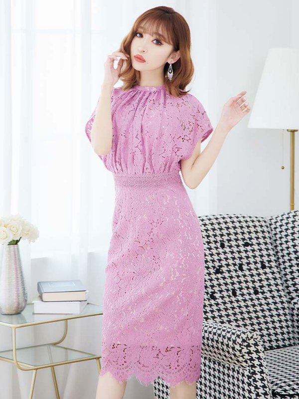 モデル：杉山佳那恵　身長：159cm　着用サイズ：Sサイズ