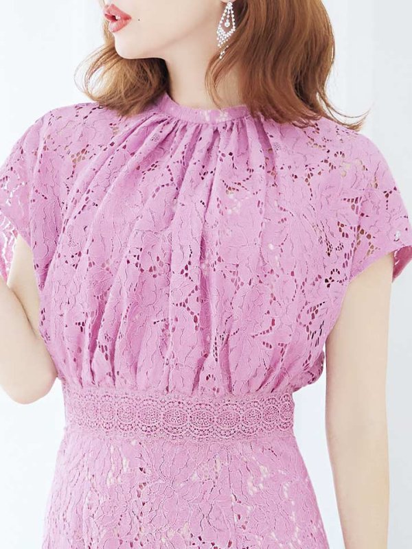 モデル：杉山佳那恵　身長：159cm　着用サイズ：Sサイズ