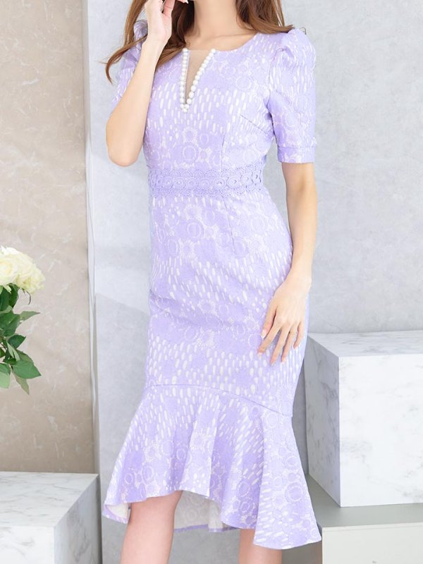モデル：杉山佳那恵　身長：159cm　着用サイズ：Sサイズ