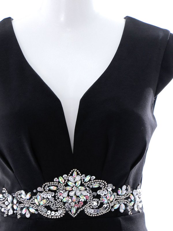 画像14: 再入荷!ワンカラービジューノースリーブロングドレス/無地/ビジュー/谷間見せ/ロングドレス/キャバドレス【S-Mサイズ/1カラー】[OF03B-X] 【IM】 (14)